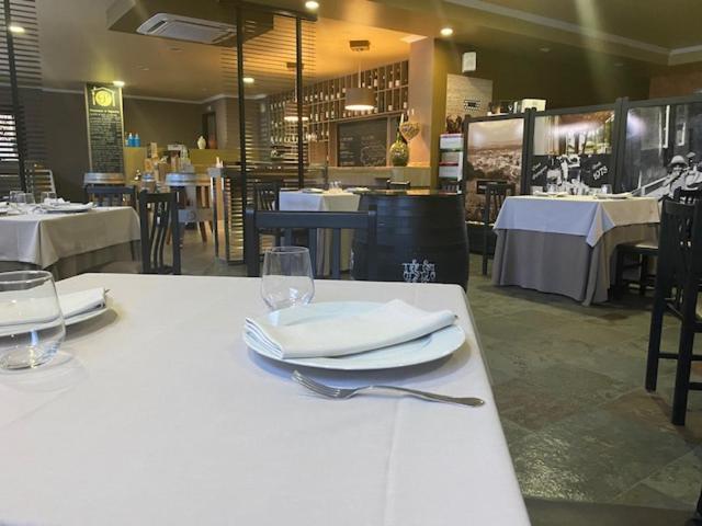 Meaño Hotel Casa Portuguesa מראה חיצוני תמונה