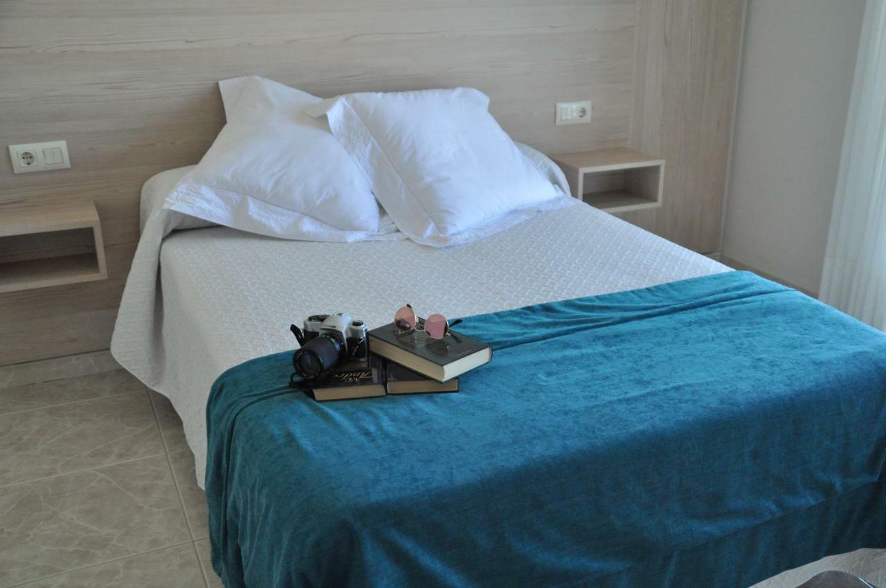 Meaño Hotel Casa Portuguesa מראה חיצוני תמונה