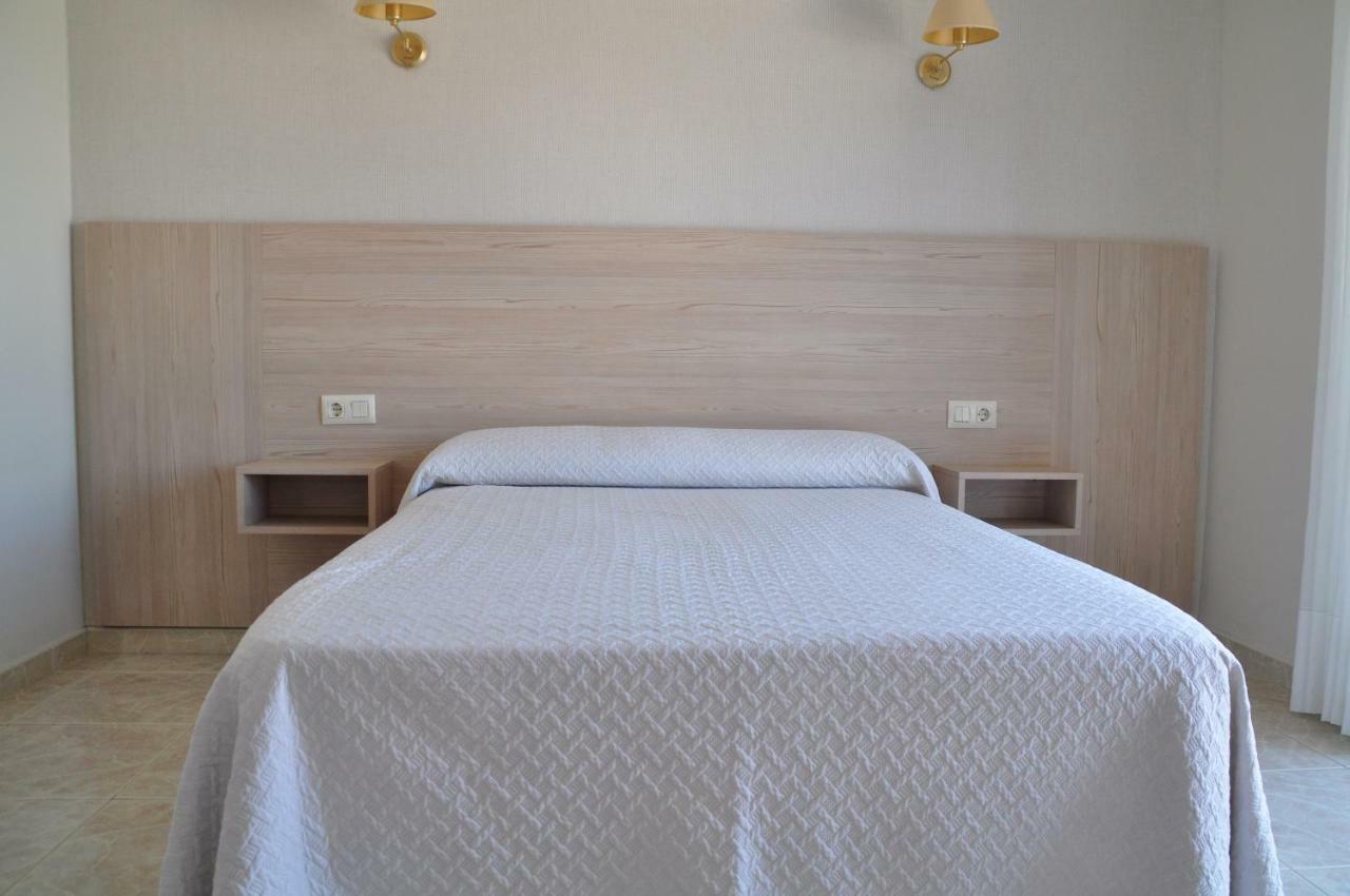 Meaño Hotel Casa Portuguesa מראה חיצוני תמונה