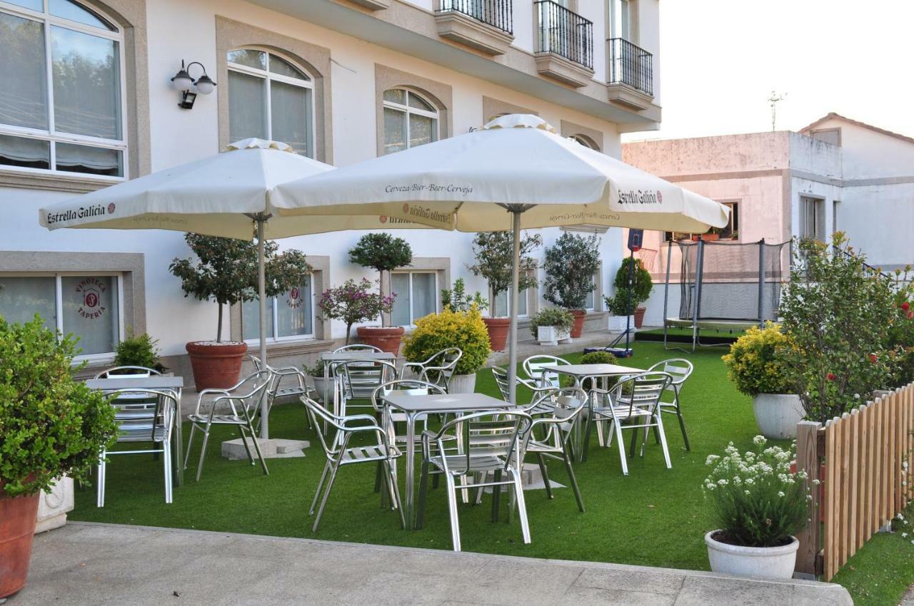 Meaño Hotel Casa Portuguesa מראה חיצוני תמונה